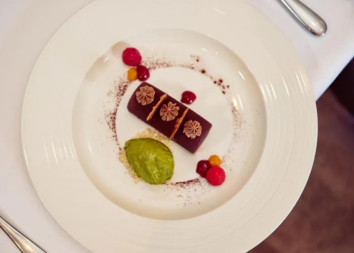 Roseate House London Hotel